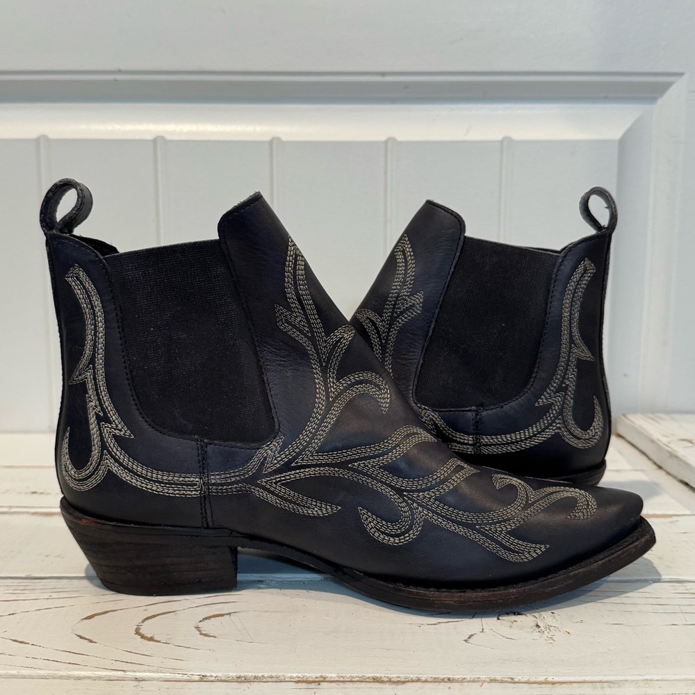 Free People Wayward Western Black Ankle Boots - Picture 7 of 12